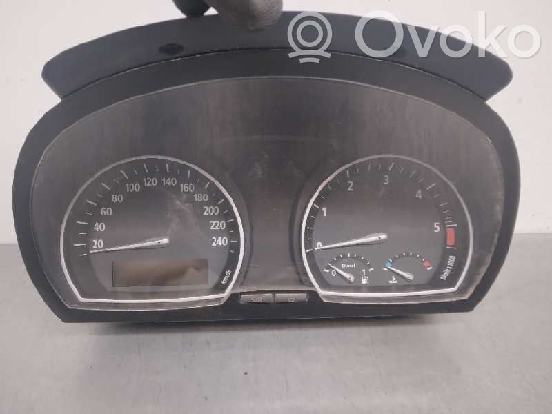 BMW X3 E83 Speedometer (instrument cluster) 