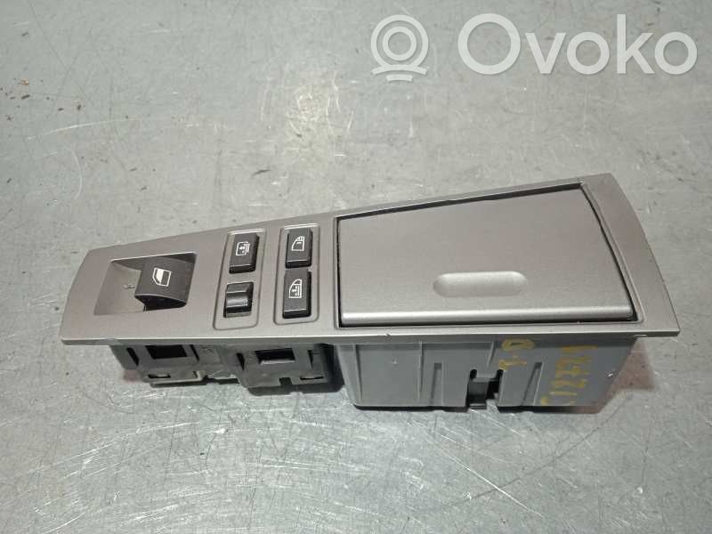 Electric window control switch   6917108