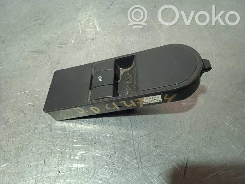 Opel Astra G Sähkötoimisen ikkunan ohjauskytkin 