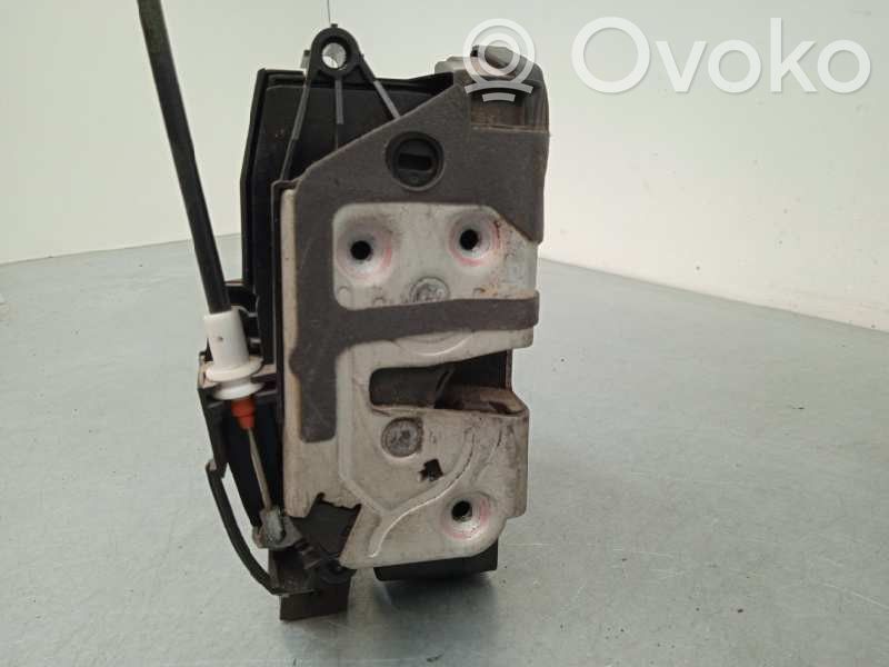 Zamek drzwi tylnych   BM5AA26413CC,915461103,6PINS