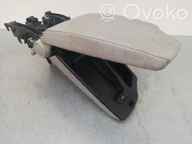 BMW 1 E81 E87 Podłokietnik tunelu środkowego 