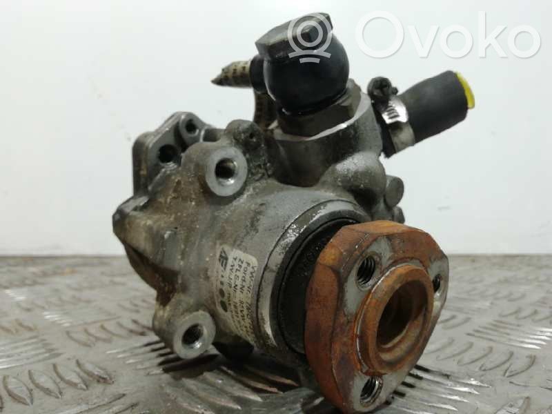 Ford Galaxy Power steering pump 