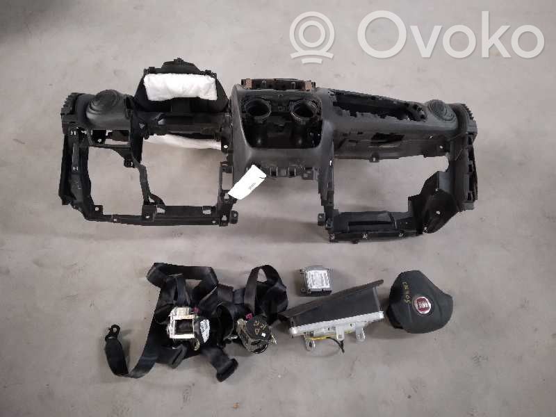 Fiat Qubo Drošības spilvenu komplekts 