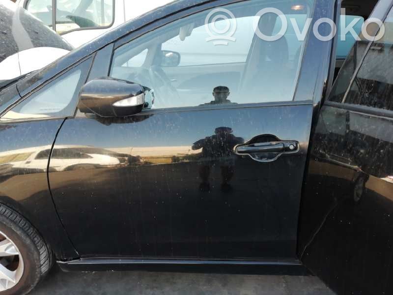 Mitsubishi Grandis Etuovi 