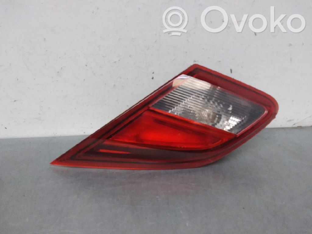 Opel Corsa E Rückleuchte Heckleuchte 