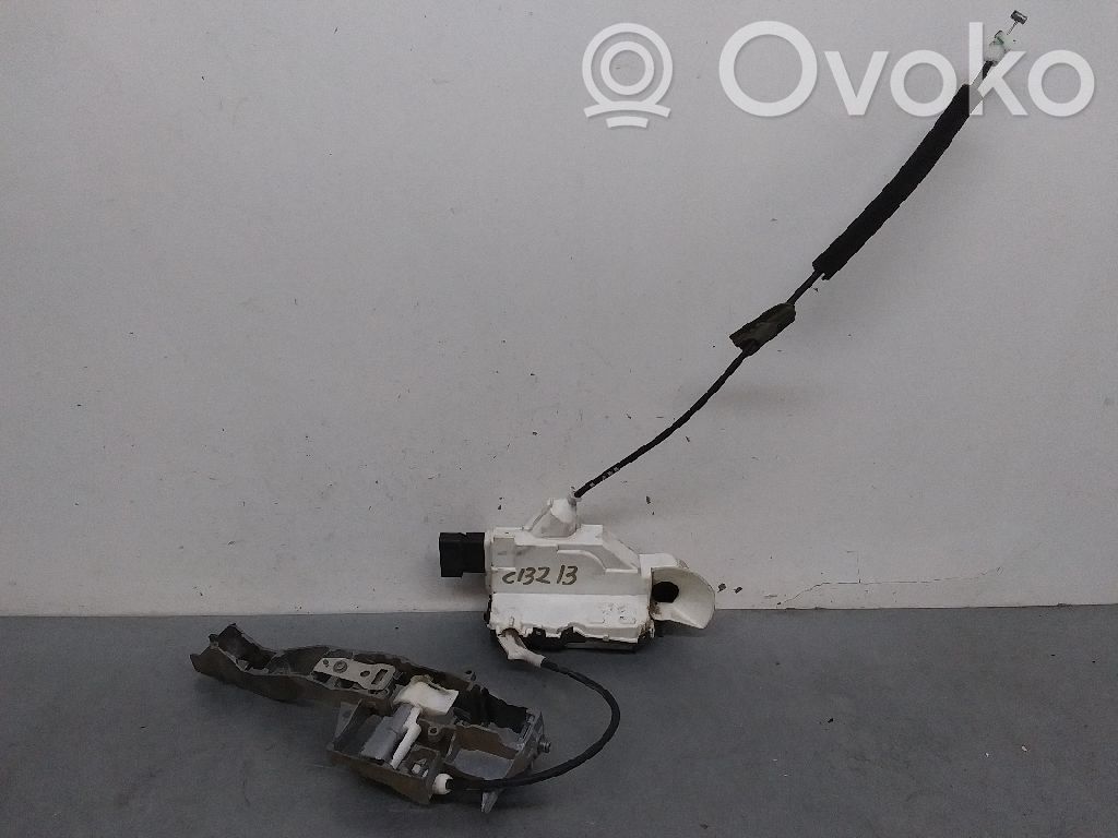 Priekšpusē slēdzene   PSA006244,9800624480,6PINS2SERIE