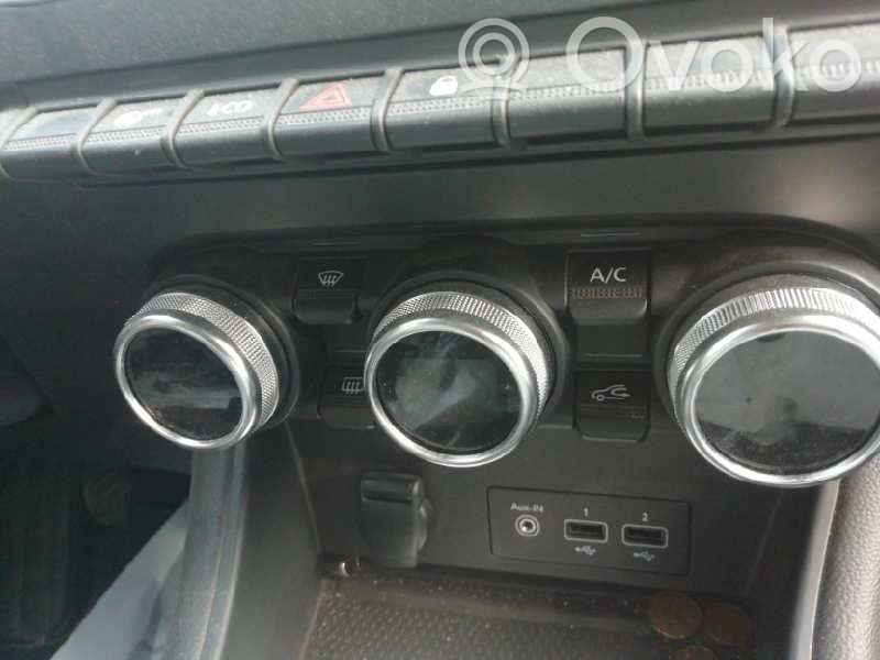 Panel klimatyzacji   275100936R