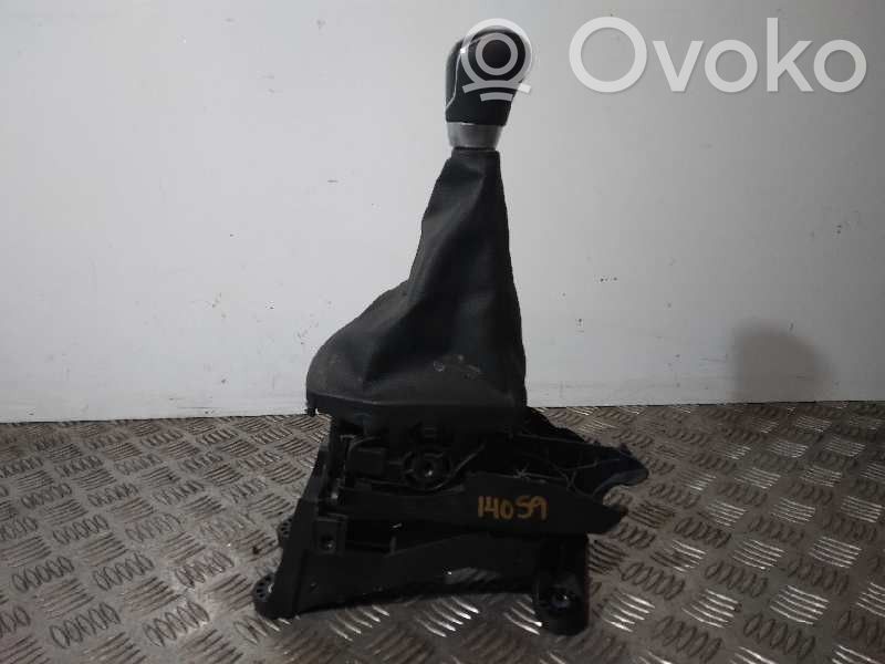 Ford Fiesta Manetă schimbător viteze 