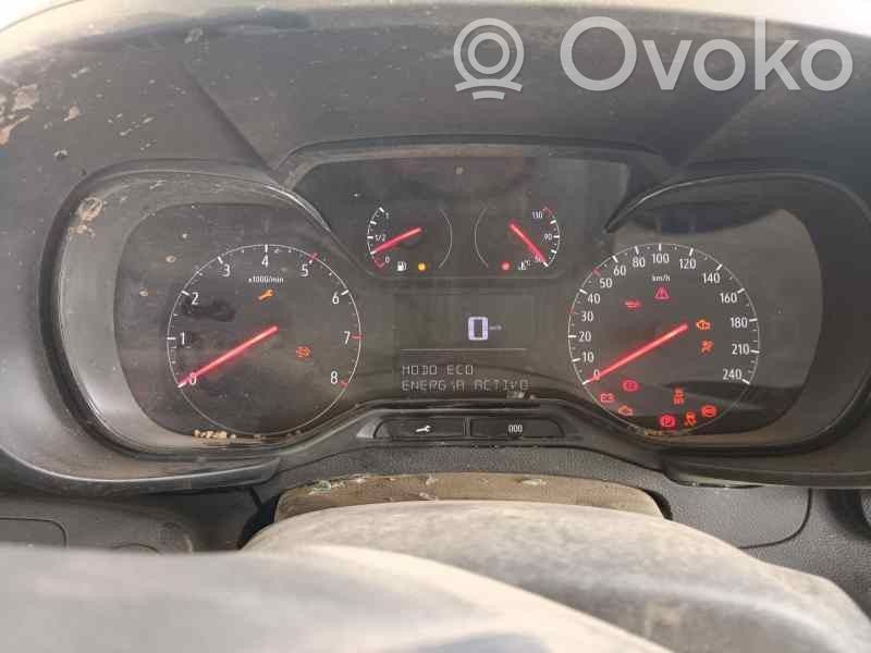 Opel Combo E Nopeusmittari (mittaristo) 