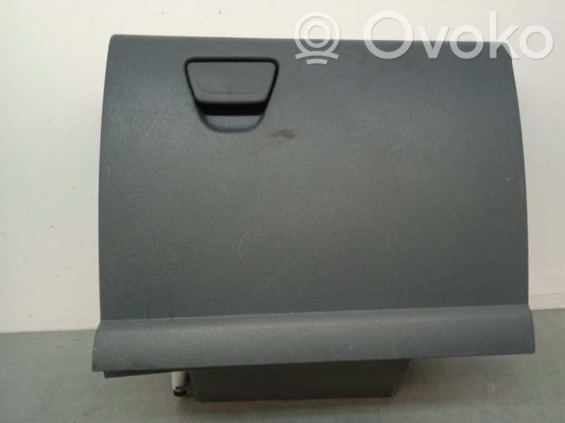 Ford C-MAX II Guantera 