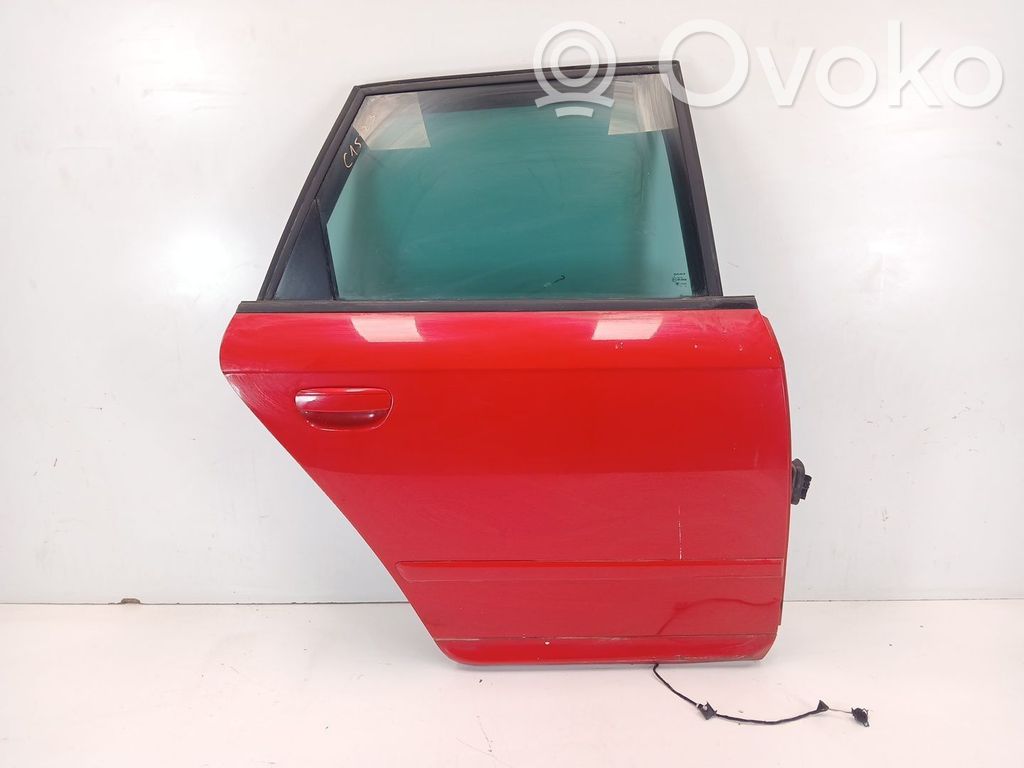 Puerta trasera   3R0833052