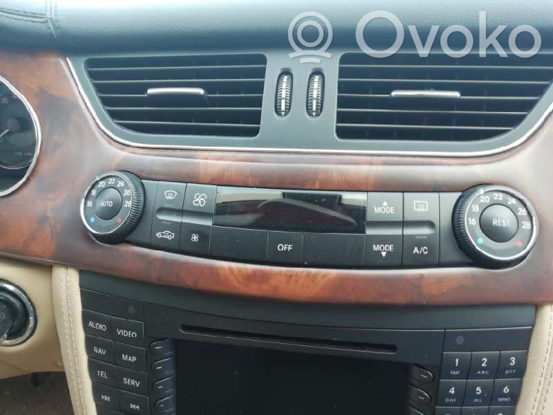 Mercedes-Benz CLS C219 Unitate control climatizare 