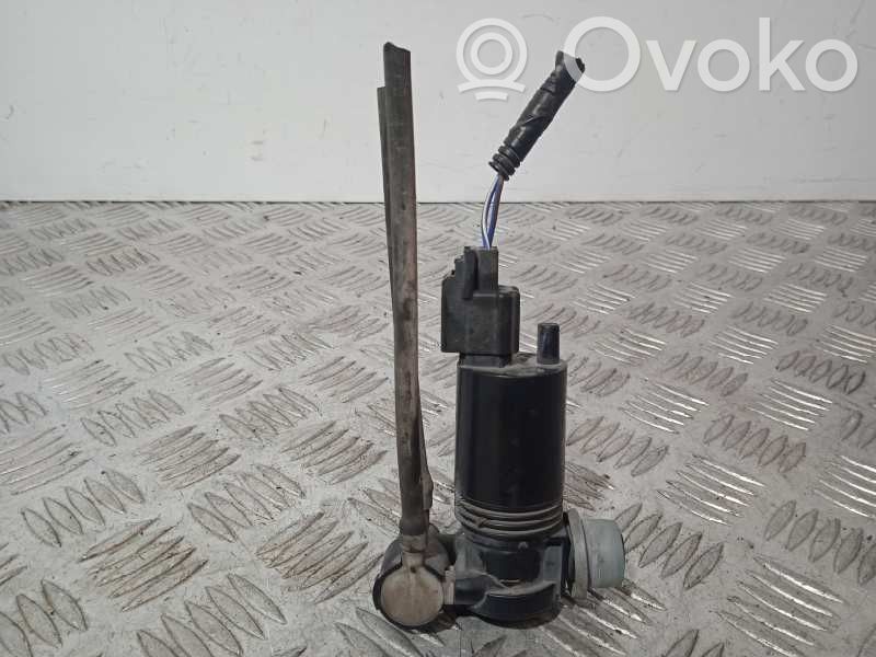 Ford Fiesta Pompe de lave-glace de pare-brise 