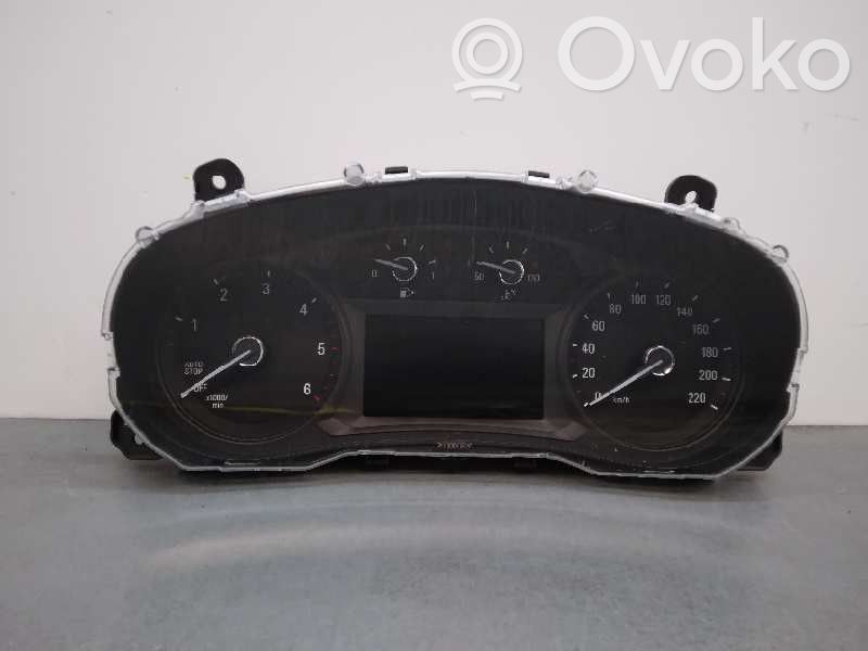 Opel Mokka X Speedometer (instrument cluster) 