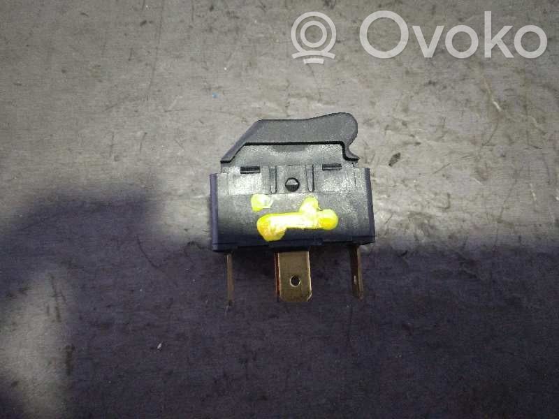 Seat Cordoba (6K) Interruptor del elevalunas eléctrico 
