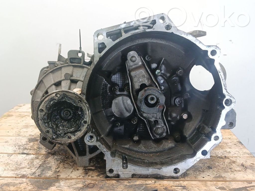 Audi A3 S3 8P Cutie viteze manuală cu 5 trepte 
