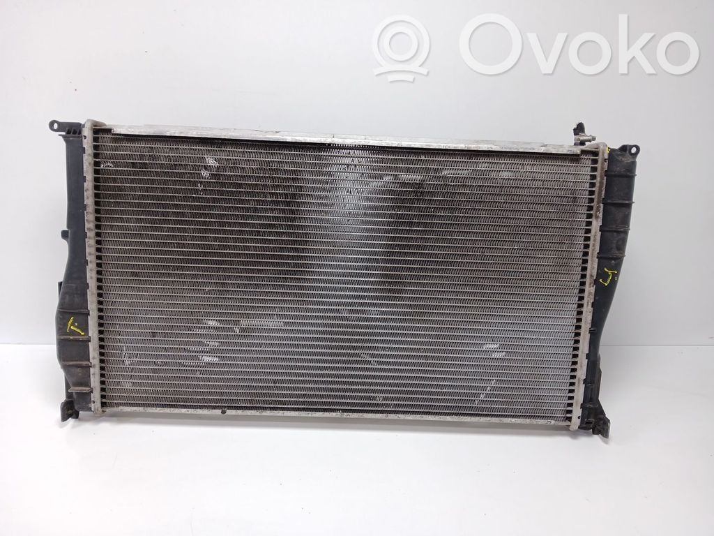 Coolant radiator   850907903,4928375,5477763