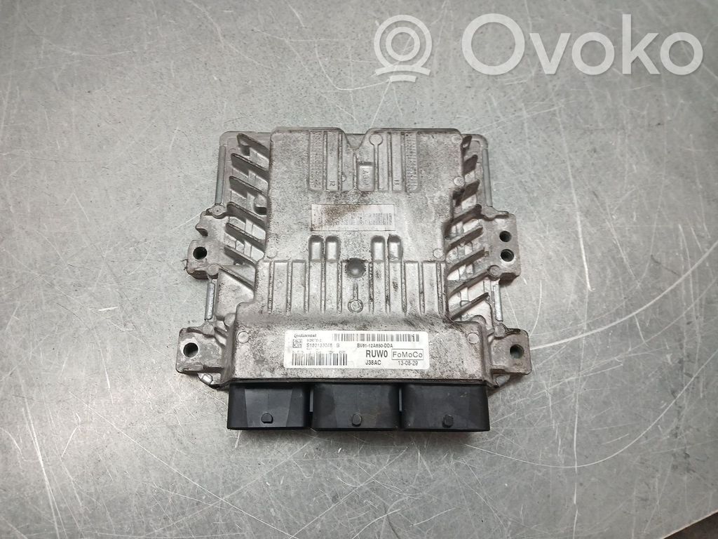 Ford Focus Engine control unit/module 