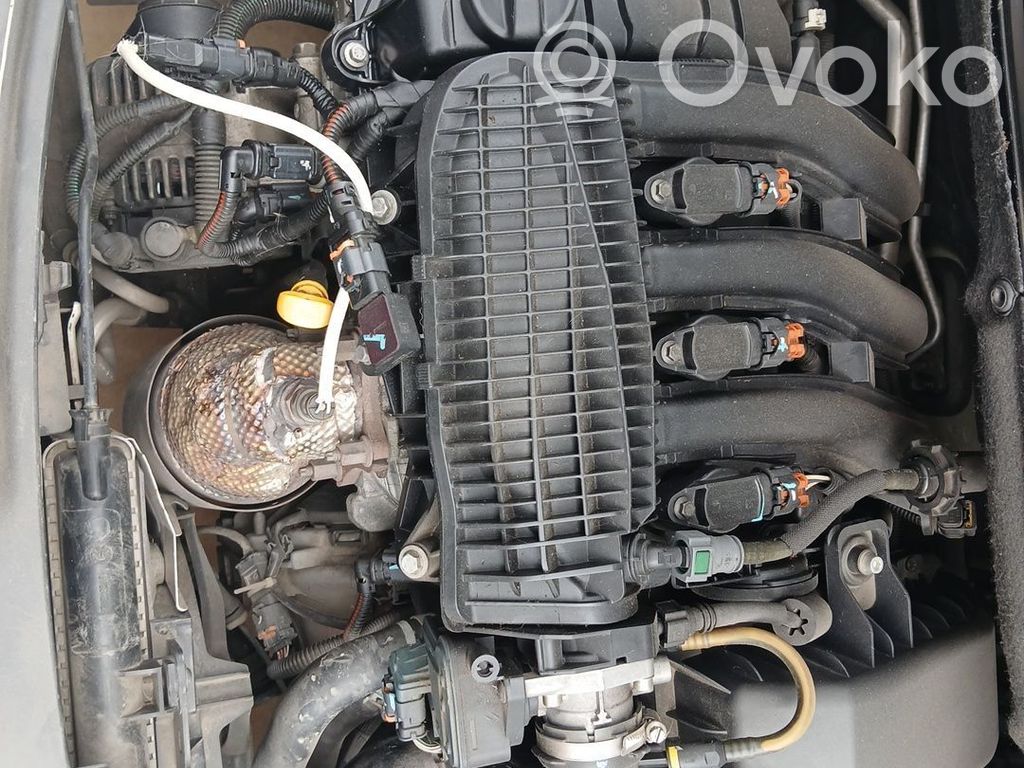 Peugeot 208 I Engine 