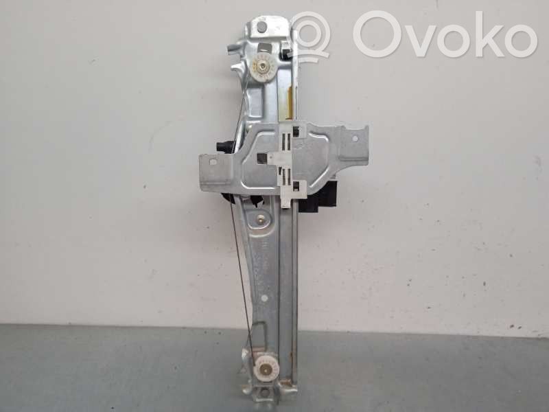 Peugeot 2008 I Rear window lifting mechanism without motor 