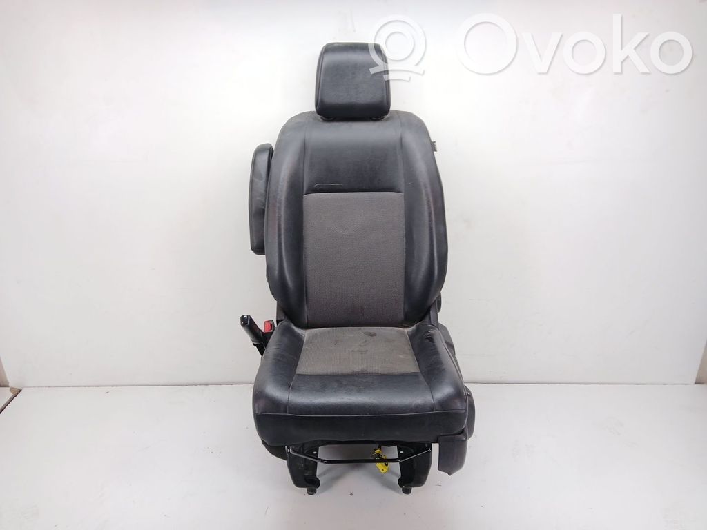 Asiento delantero del conductor