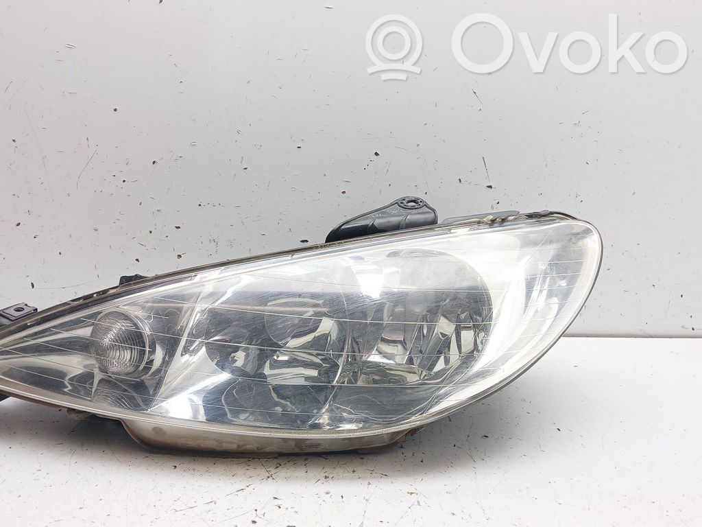 Peugeot 206 Etu-/Ajovalo 