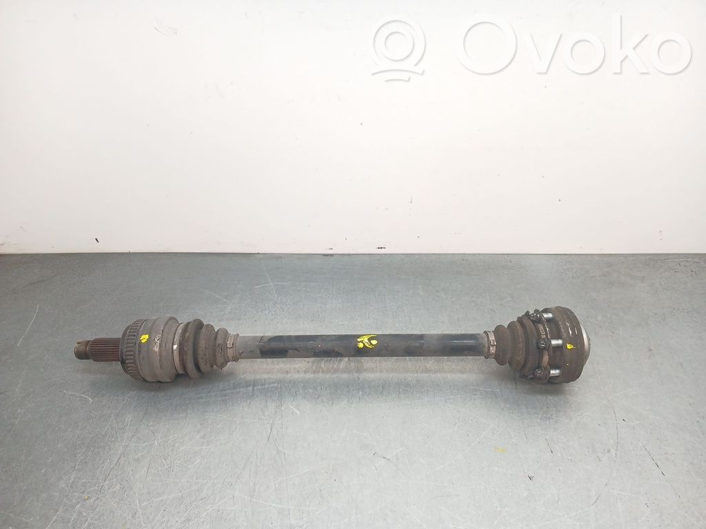 Rear driveshaft