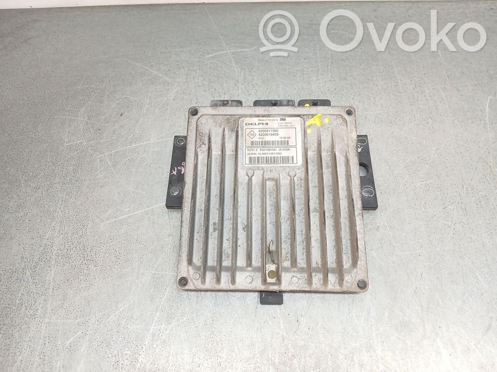 Unidad de control/módulo del motor   8200911560,8200619409