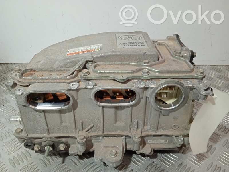 Toyota Yaris Convertor tensiune/modul convertizor 