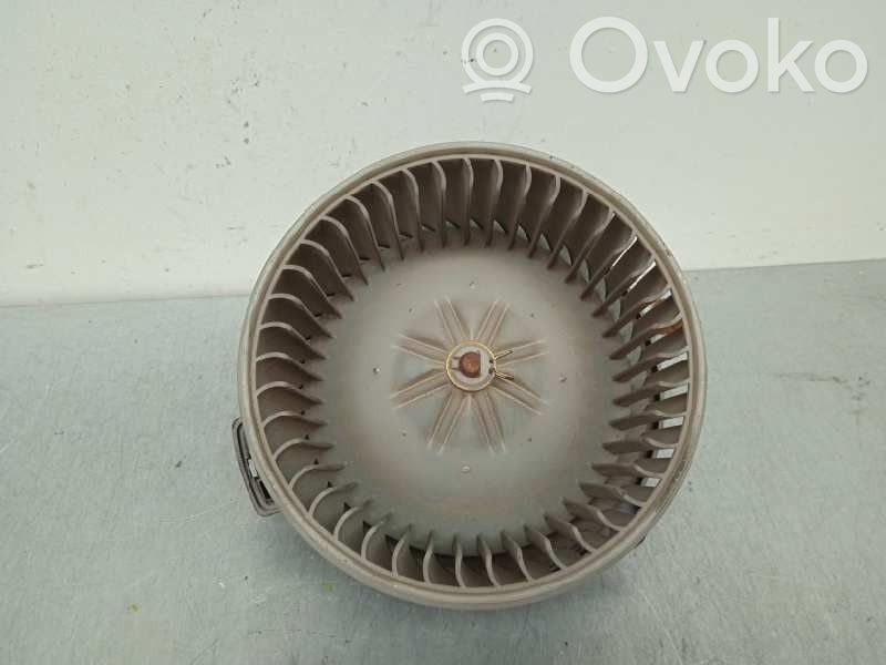 Toyota Yaris Mazā radiatora ventilators 