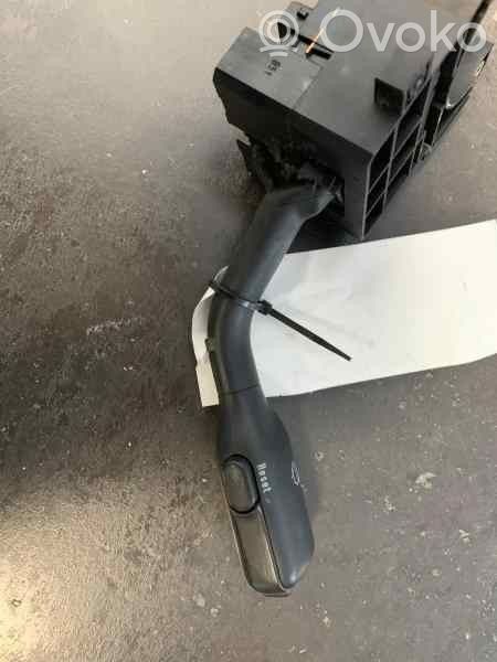 Audi A4 S4 B5 8D Palanca de control del limpiaparabrisas 
