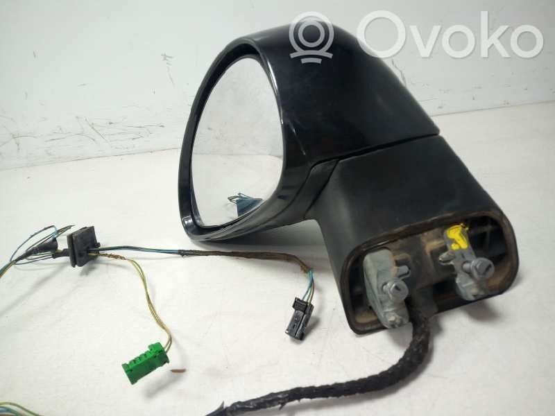 Citroen C4 I Picasso Front door electric wing mirror 