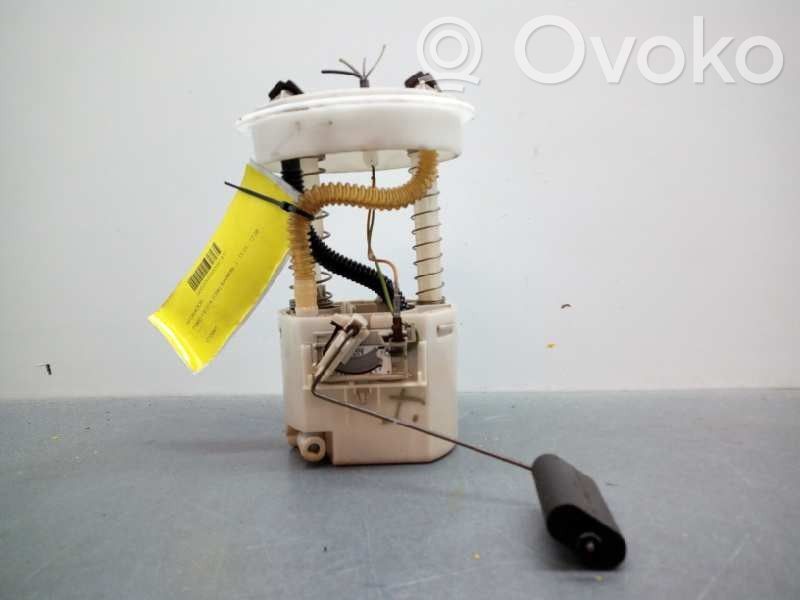 Ford Fiesta Bomba interna de combustible 