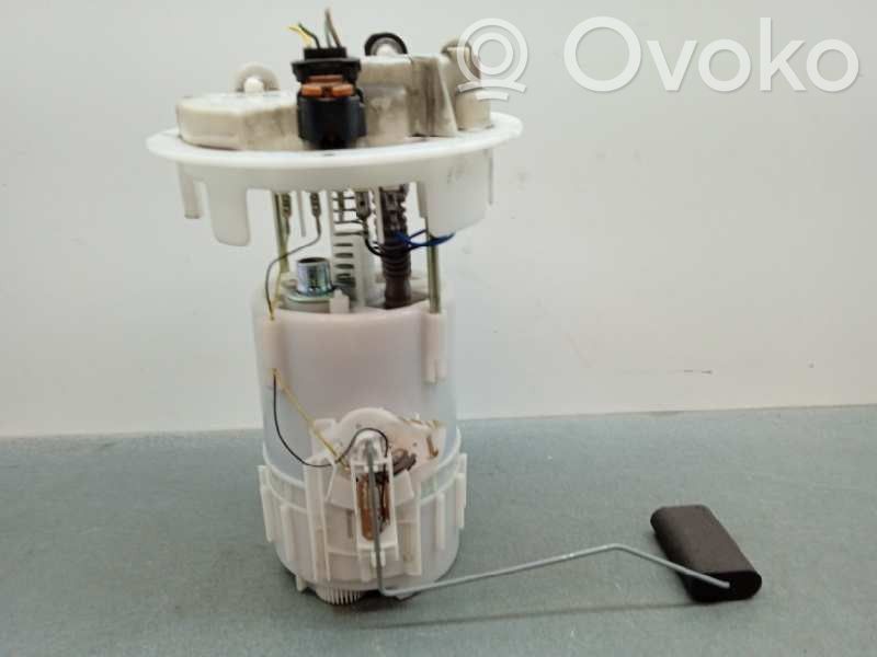 Bomba interna de combustible   9674466680,4CABLES