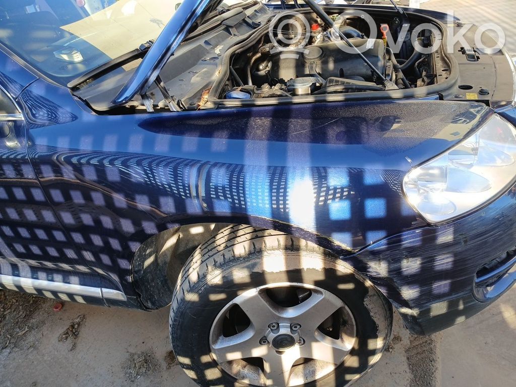 Volkswagen Touareg I Aripă 