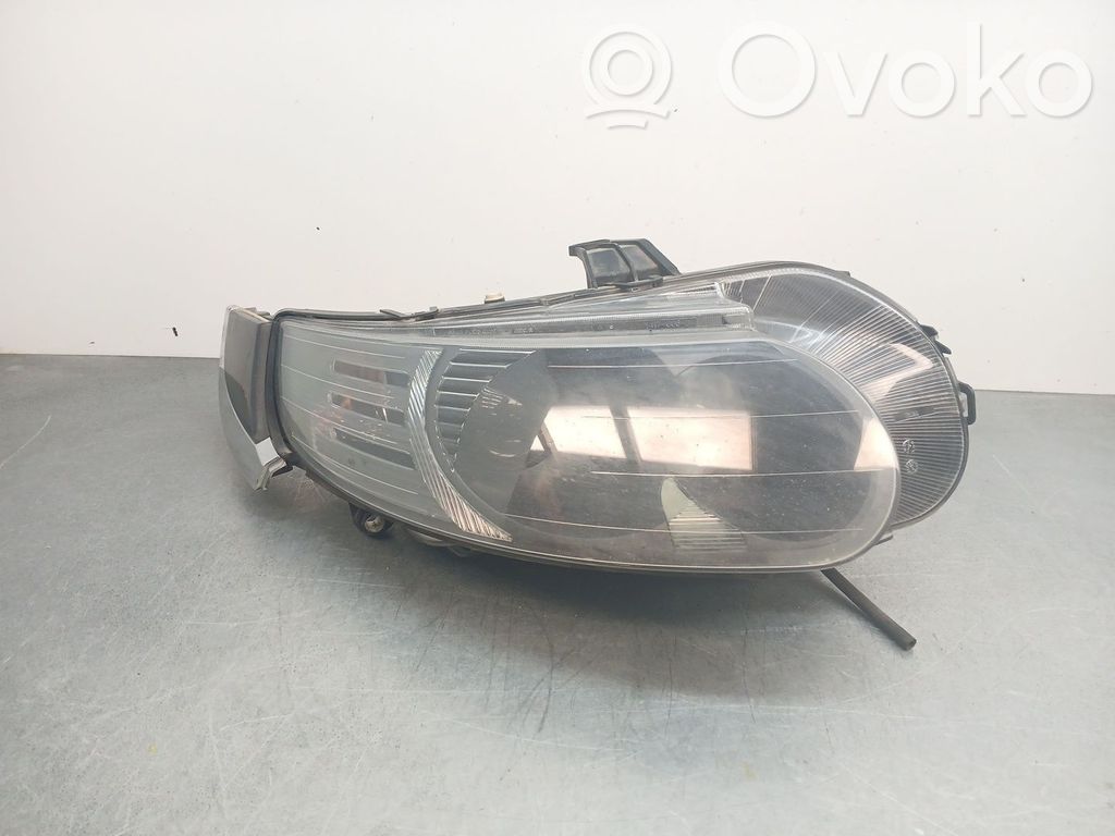Headlight/headlamp   5284468