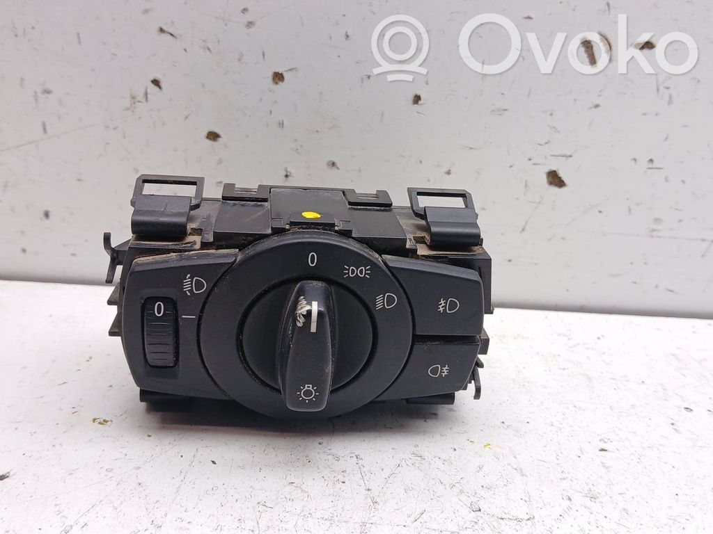 BMW 1 E81 E87 Comutator lumini bord 