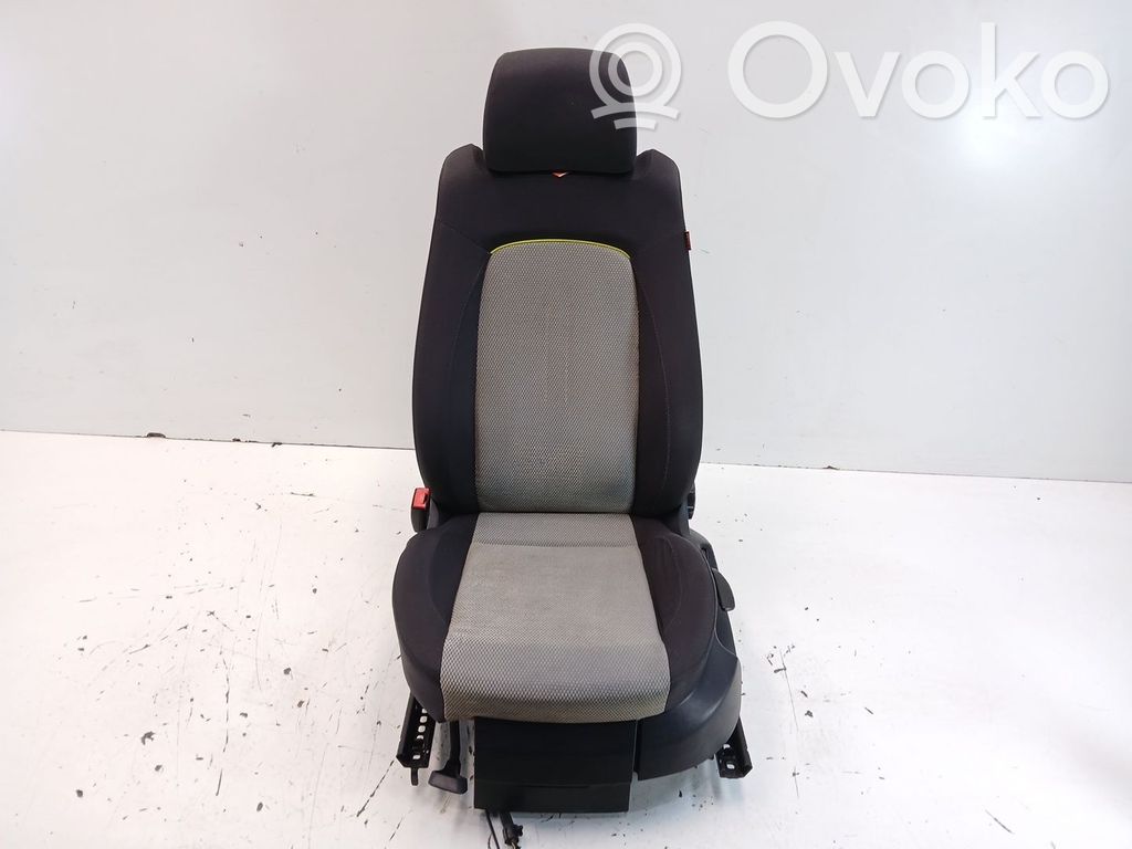 Asiento delantero del conductor