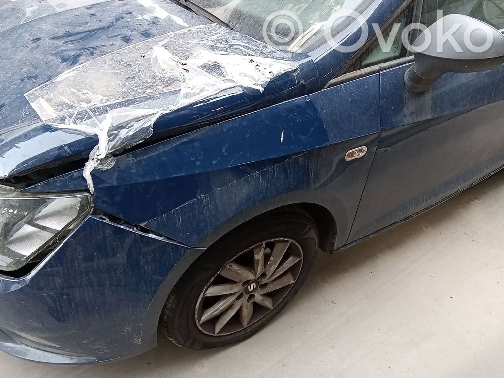 Seat Ibiza IV (6J,6P) Aripă
