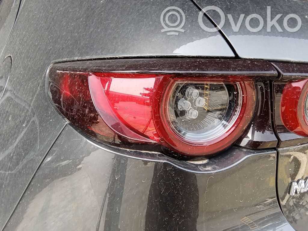 Mazda 3 Luz trasera/de freno