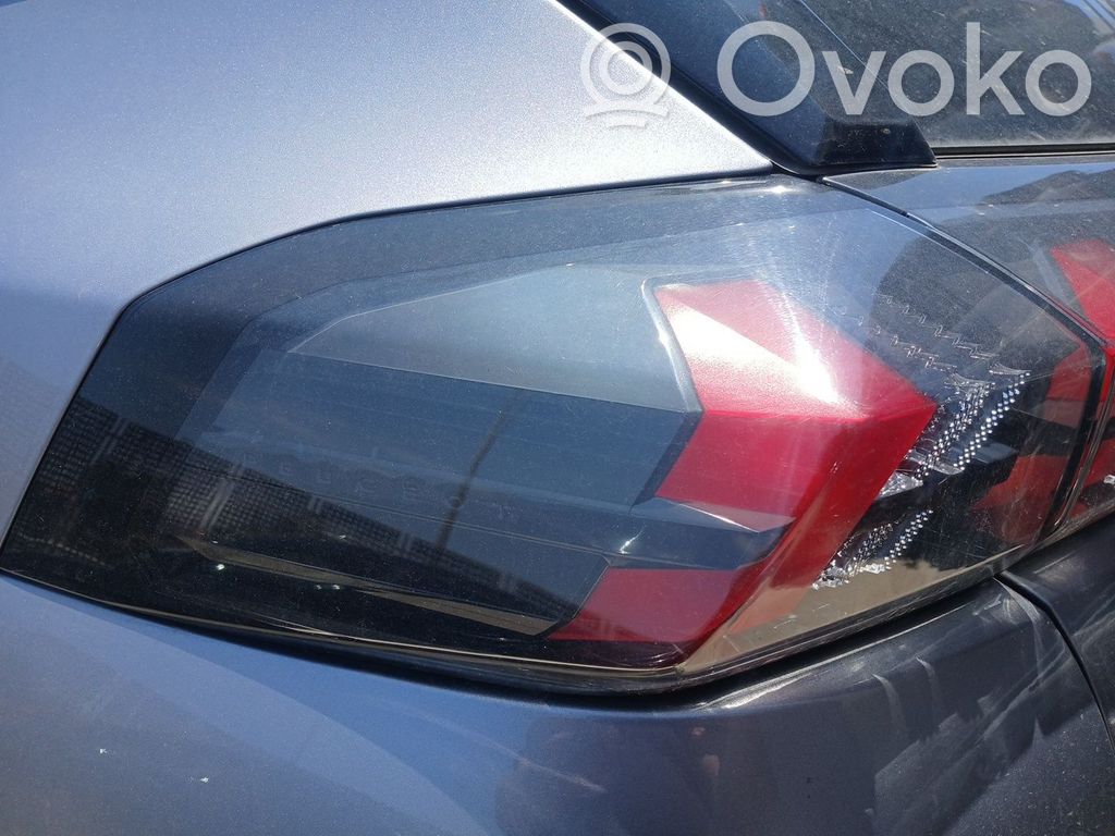 Peugeot 2008 II Luci posteriori