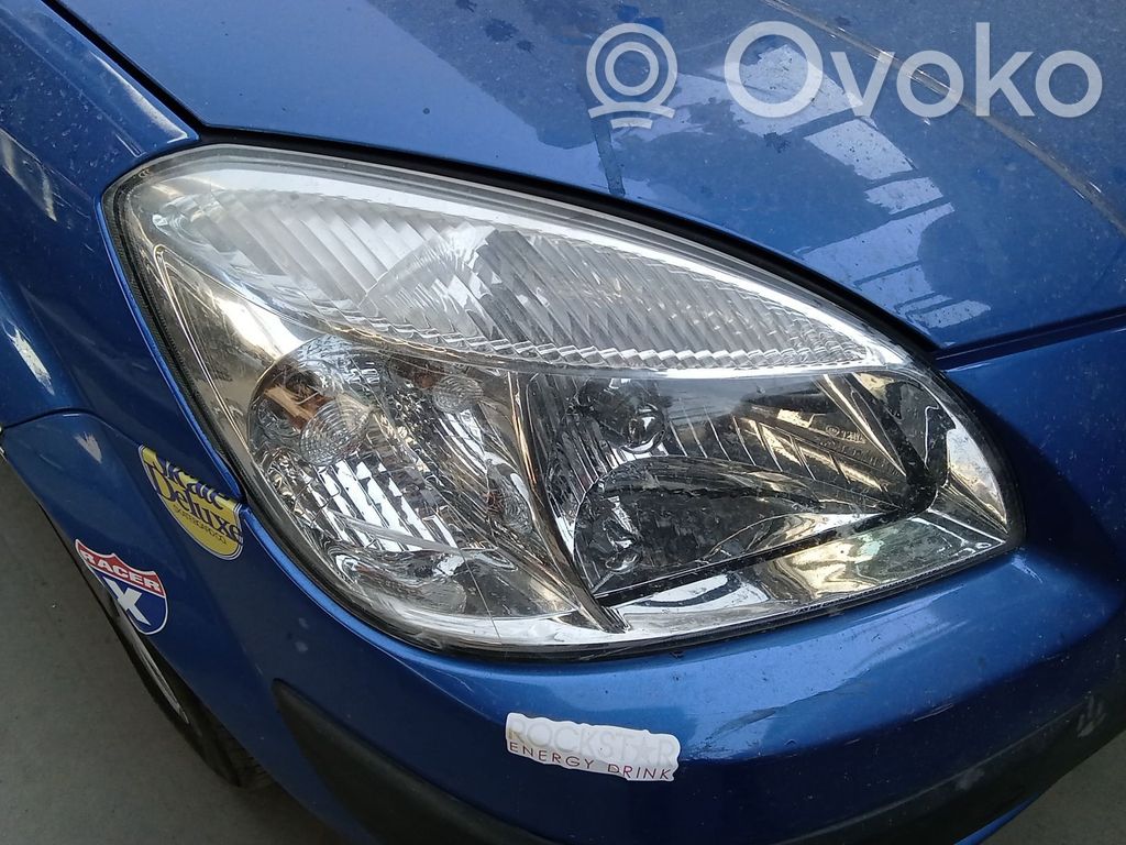 KIA Rio Phare frontale 