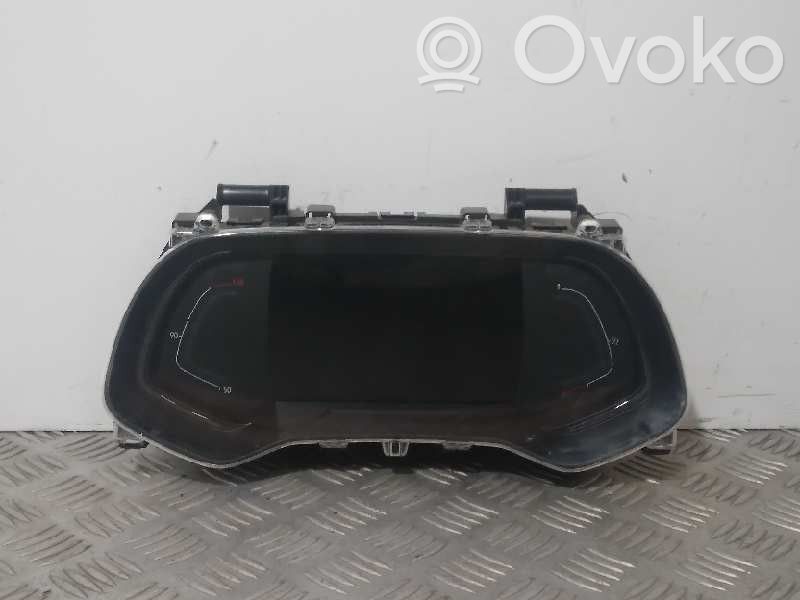 Renault Clio IV Geschwindigkeitsmesser Cockpit 