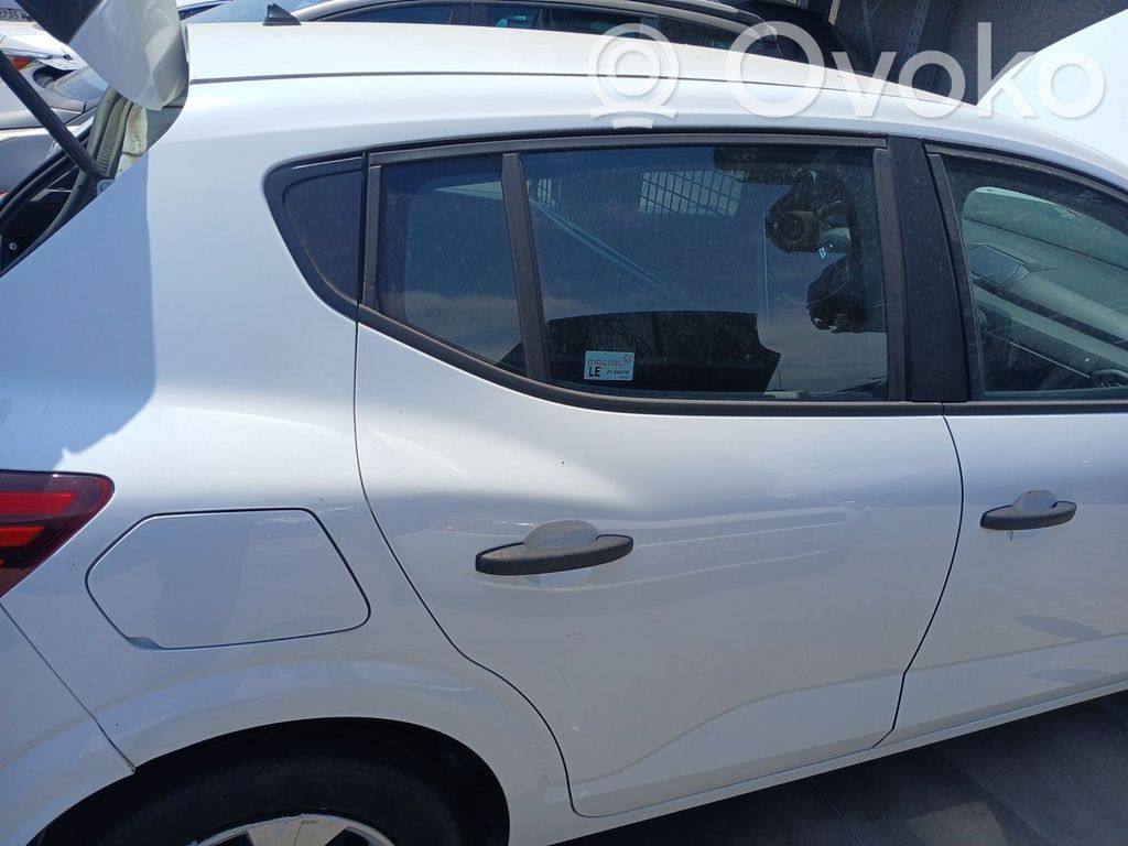 Dacia Sandero III Puerta trasera