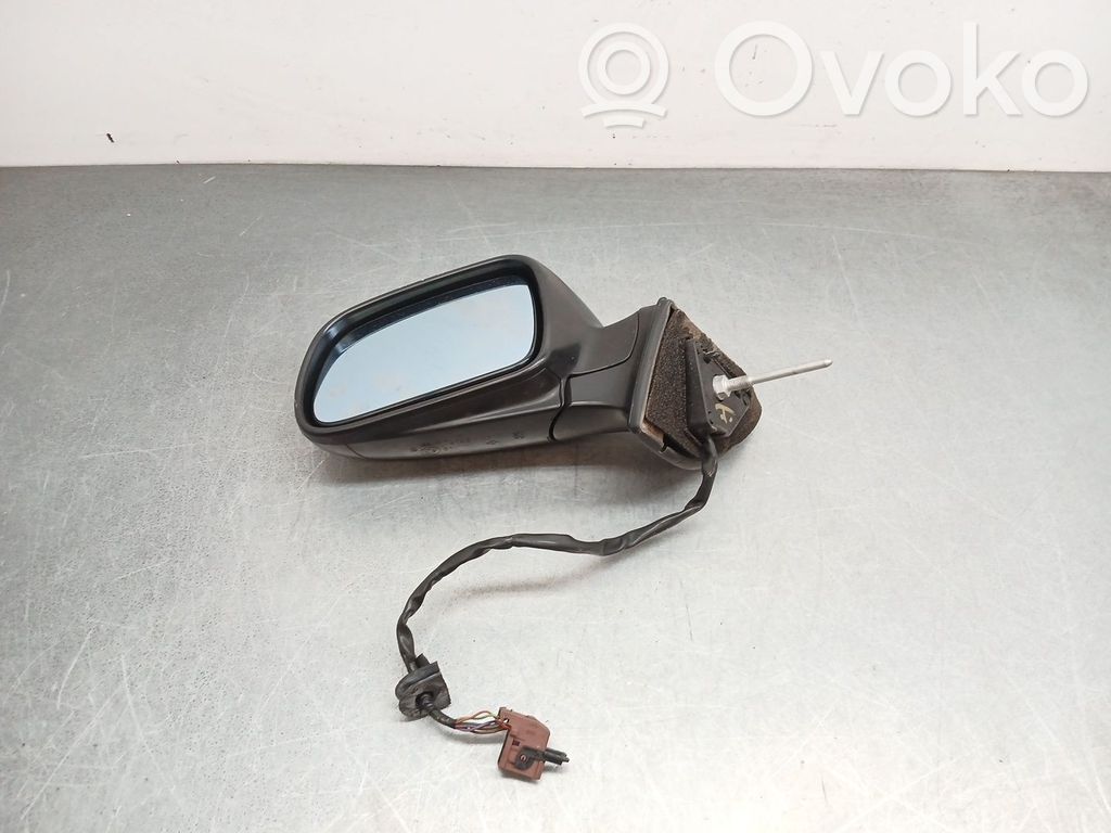 Peugeot 407 Elektryczne lusterko boczne drzwi przednich 
