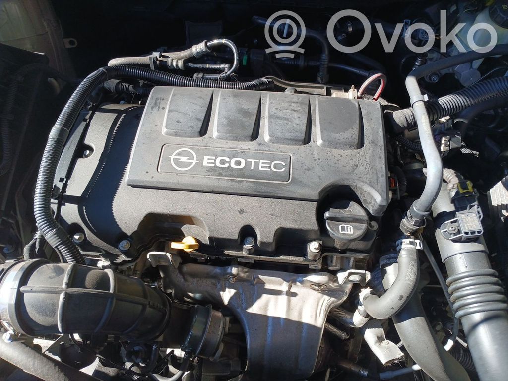 Opel Astra J Dzinējs 