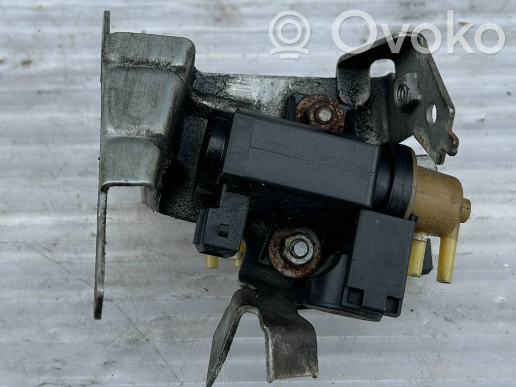 BMW 7 F01 F02 F03 F04 Elettrovalvola turbo 