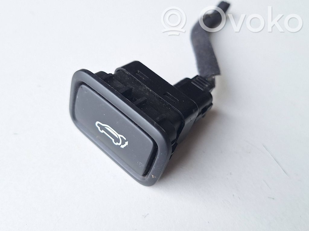 Tailgate/boot open switch button   299185059,01203