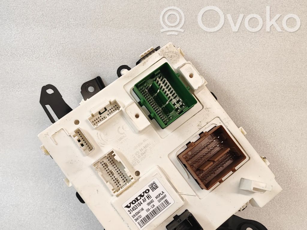 Volvo XC40 Central body control module 