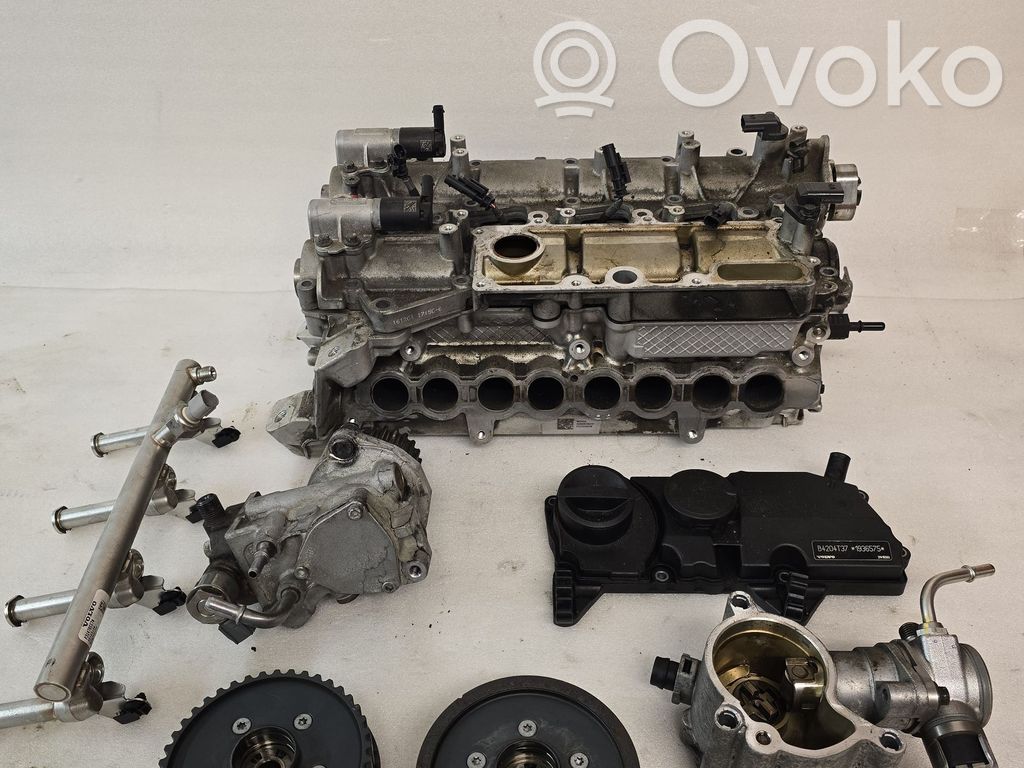 Volvo V40 Engine head 